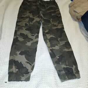URBAN PIPELINE EUC CAMMO SIZE MEDIUM PULL UP CARGO PANTS